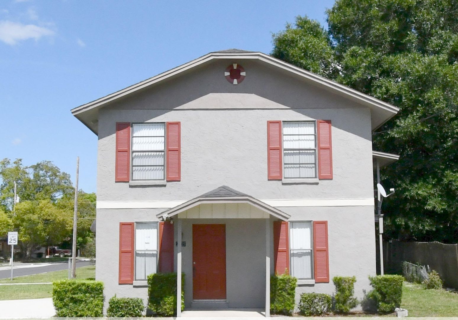 Charming 2Bd 1Ba Home In Sanford Ideal Location Low Maintenance 1St Floor Unit – photo 1