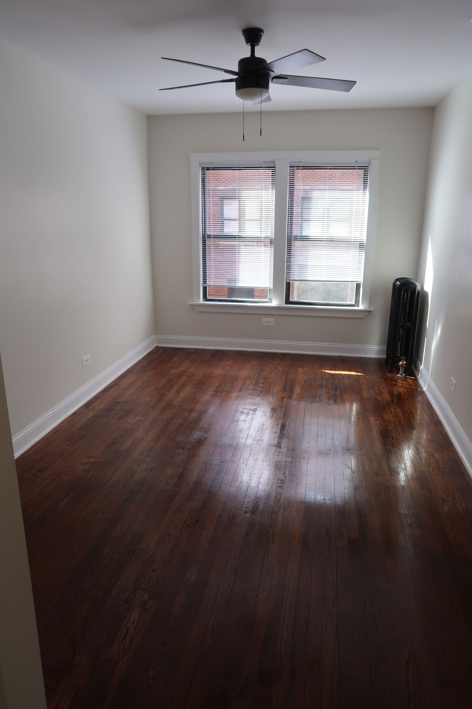 1702 West Albion Avenue – photo 1