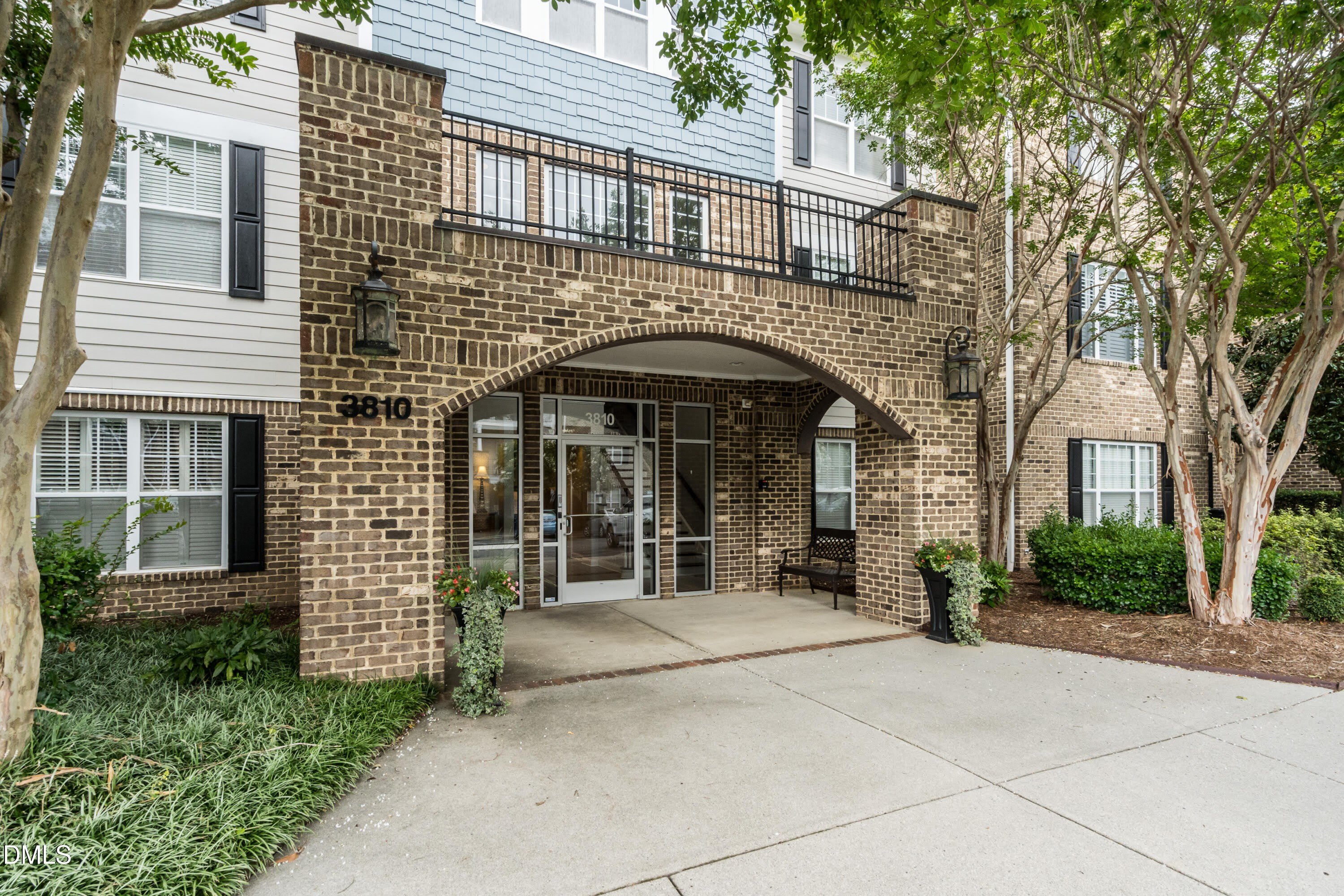 3810 Lunceston Way – photo 1