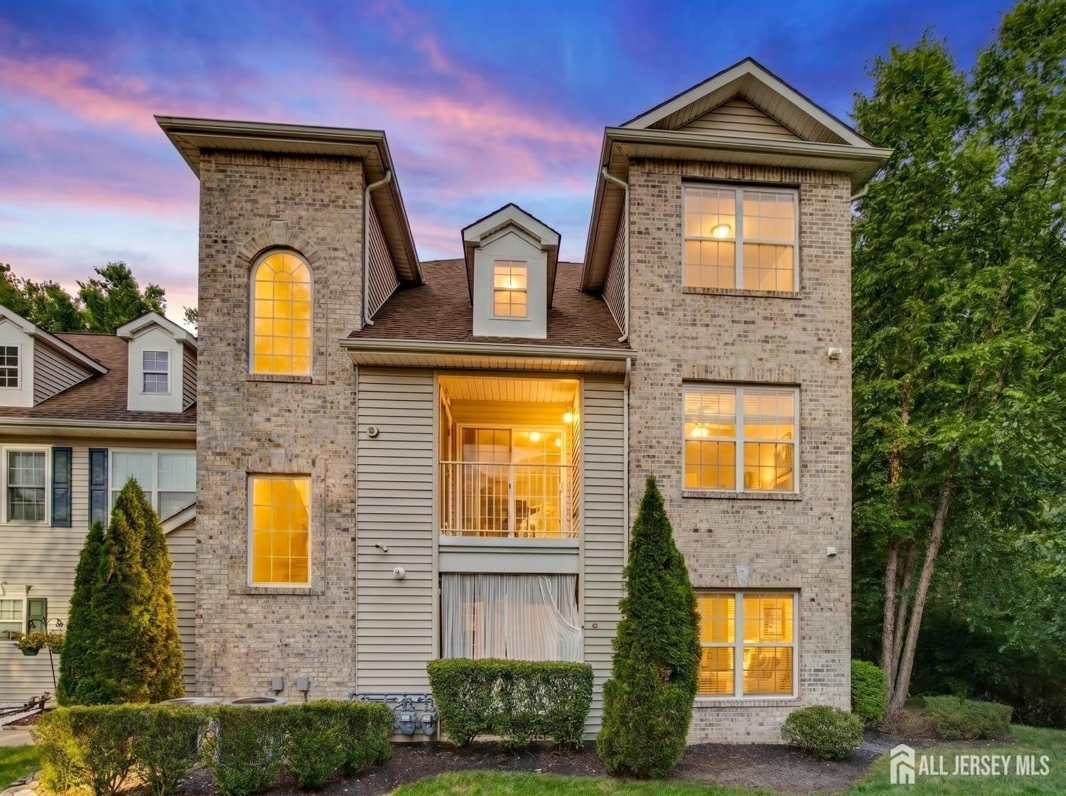 1054 Morning Glory Drive – photo 1