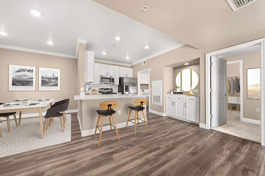 Stonelake Apartment Homes – photo 1