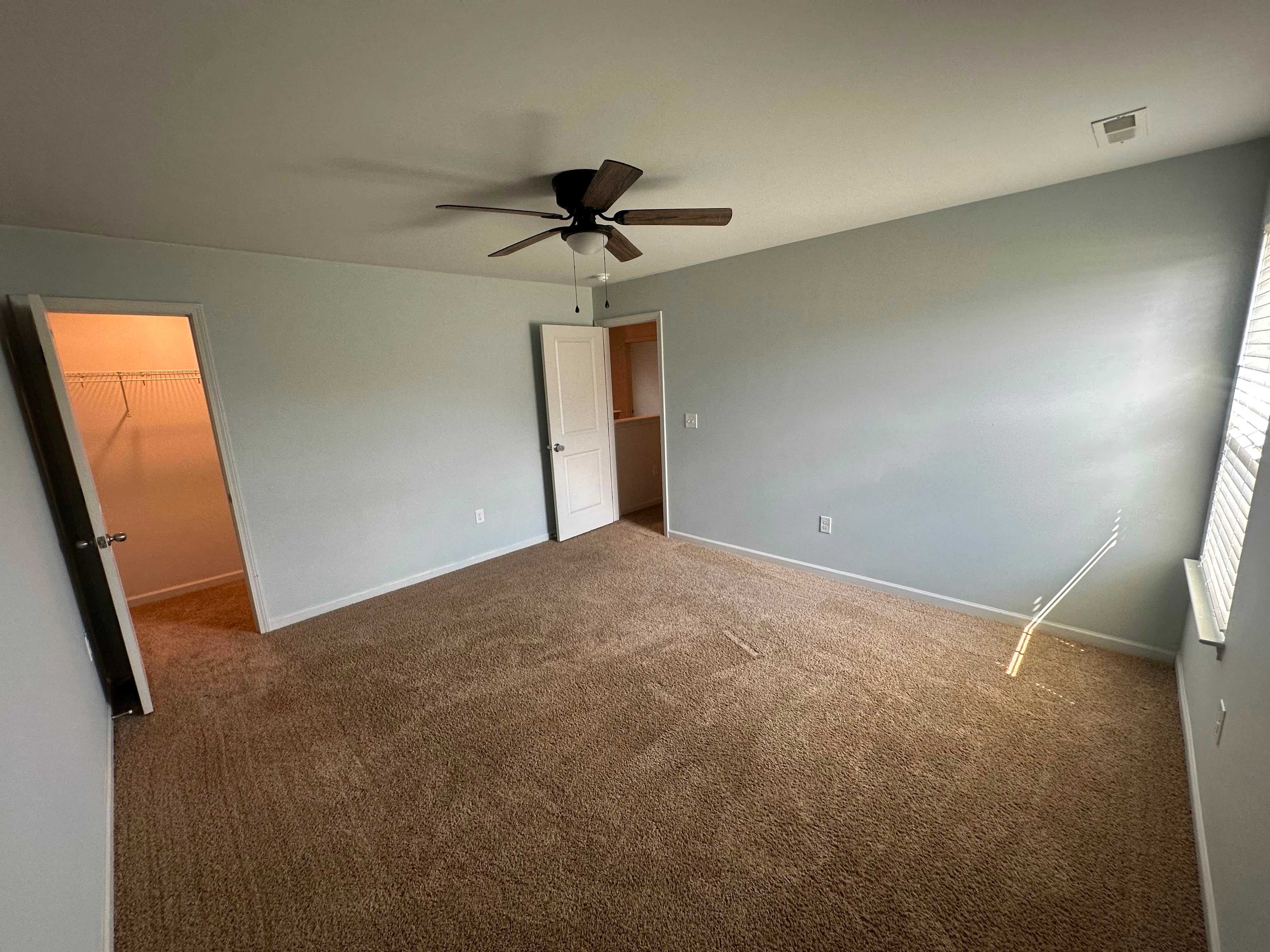 408 North Great White Way – photo 1
