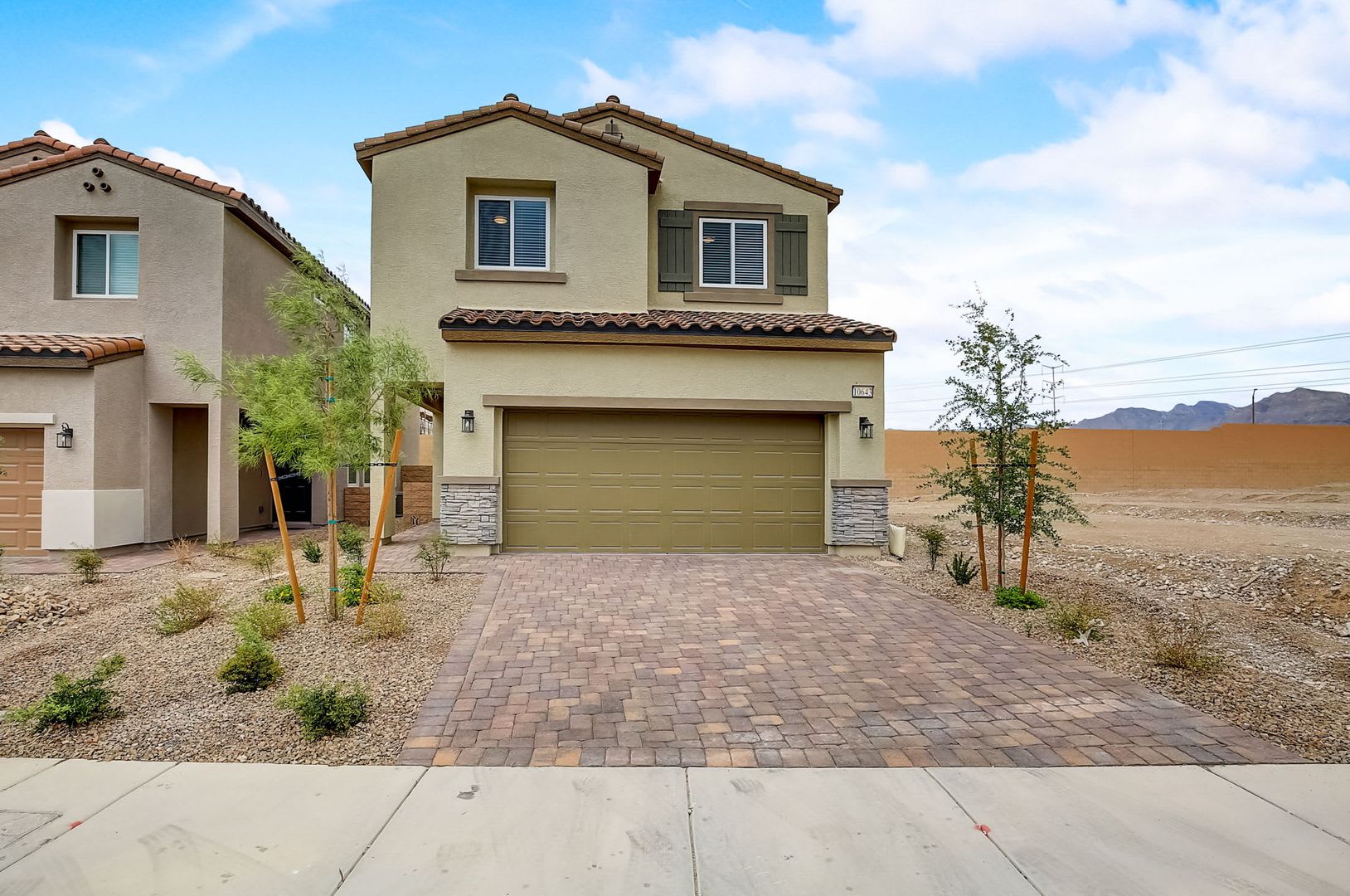 Beautiful 2 story Home in Skye Canyon – photo 1