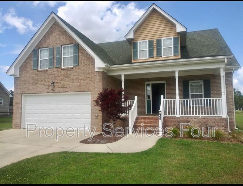 235 Moyock Landing Drive – photo 1 of 13