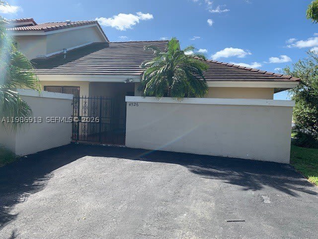4526 SW 143rd Ct W – photo 1