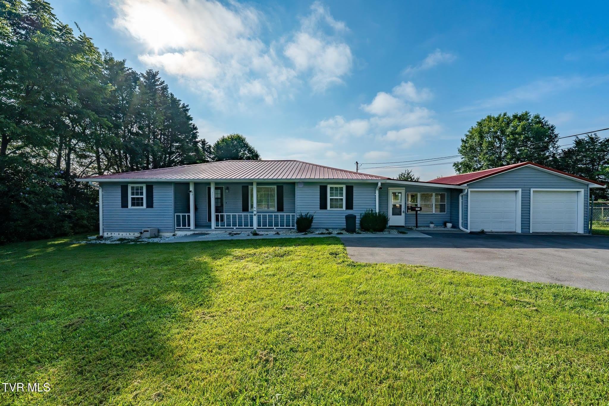 371 Oak Hill Circle – photo 1 of 53