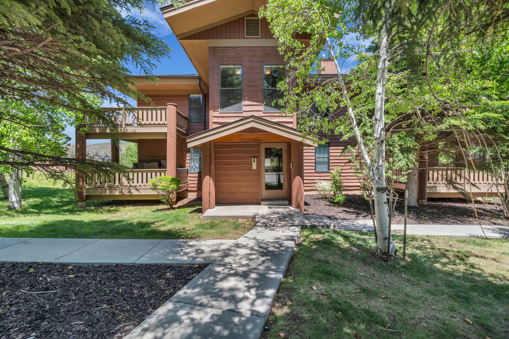 Pinebrook Pointe – photo 1 of 29