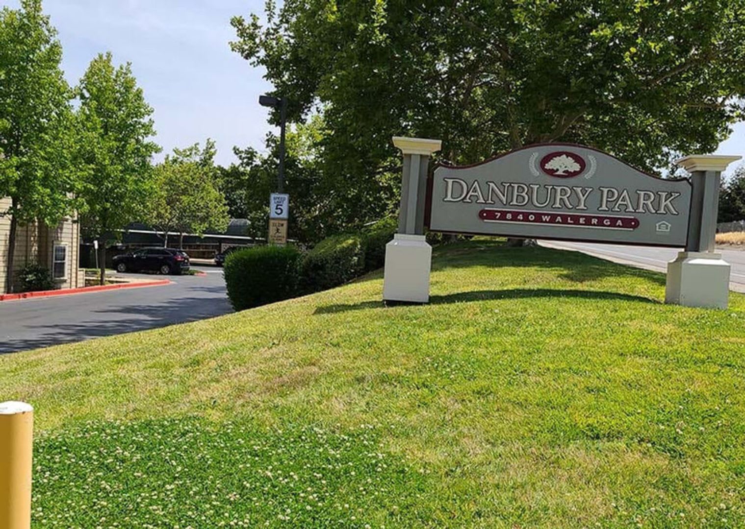 Danbury Park – photo 1 of 6