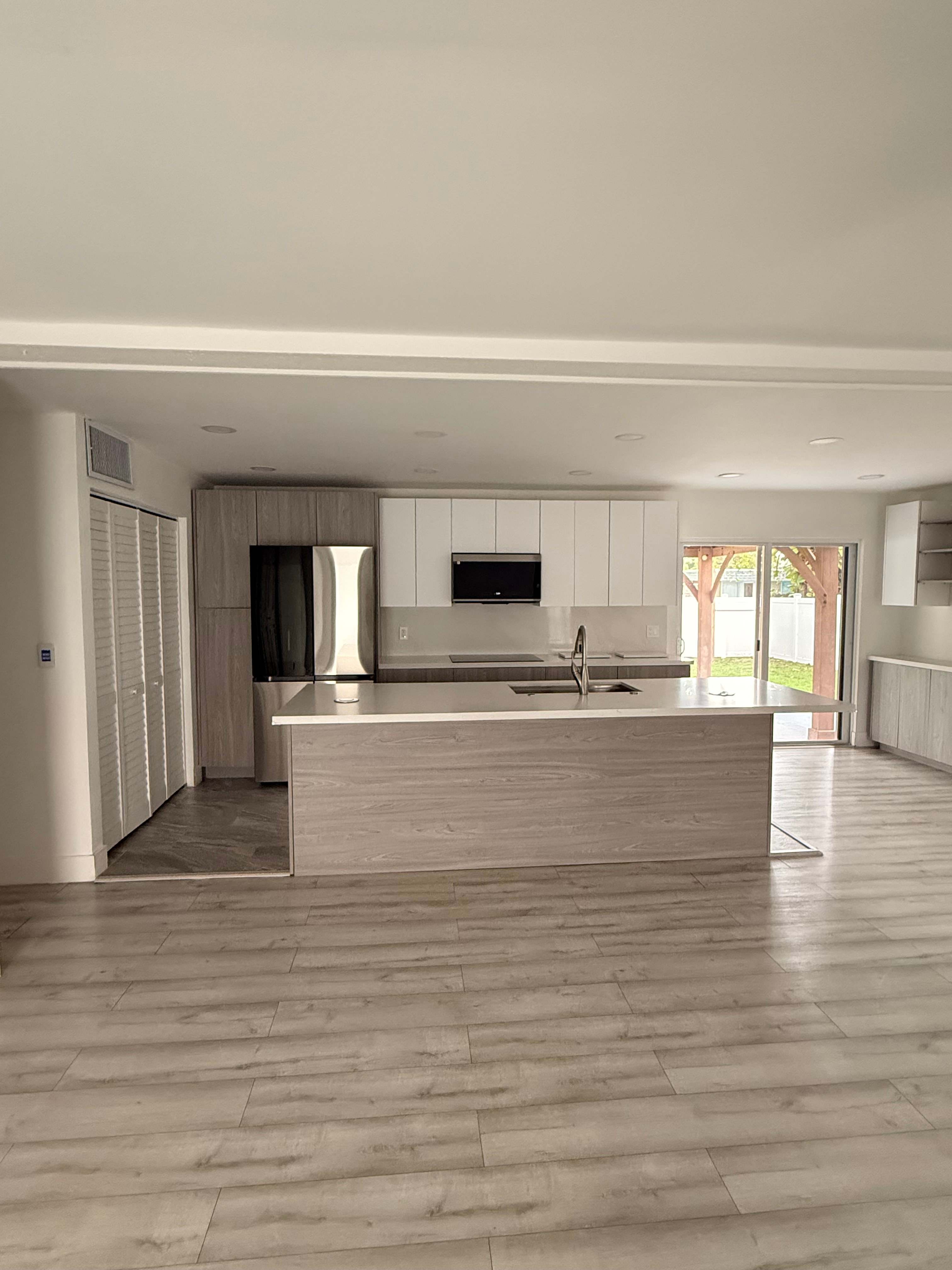 7907 Northwest 73rd Terrace – photo 1 of 16