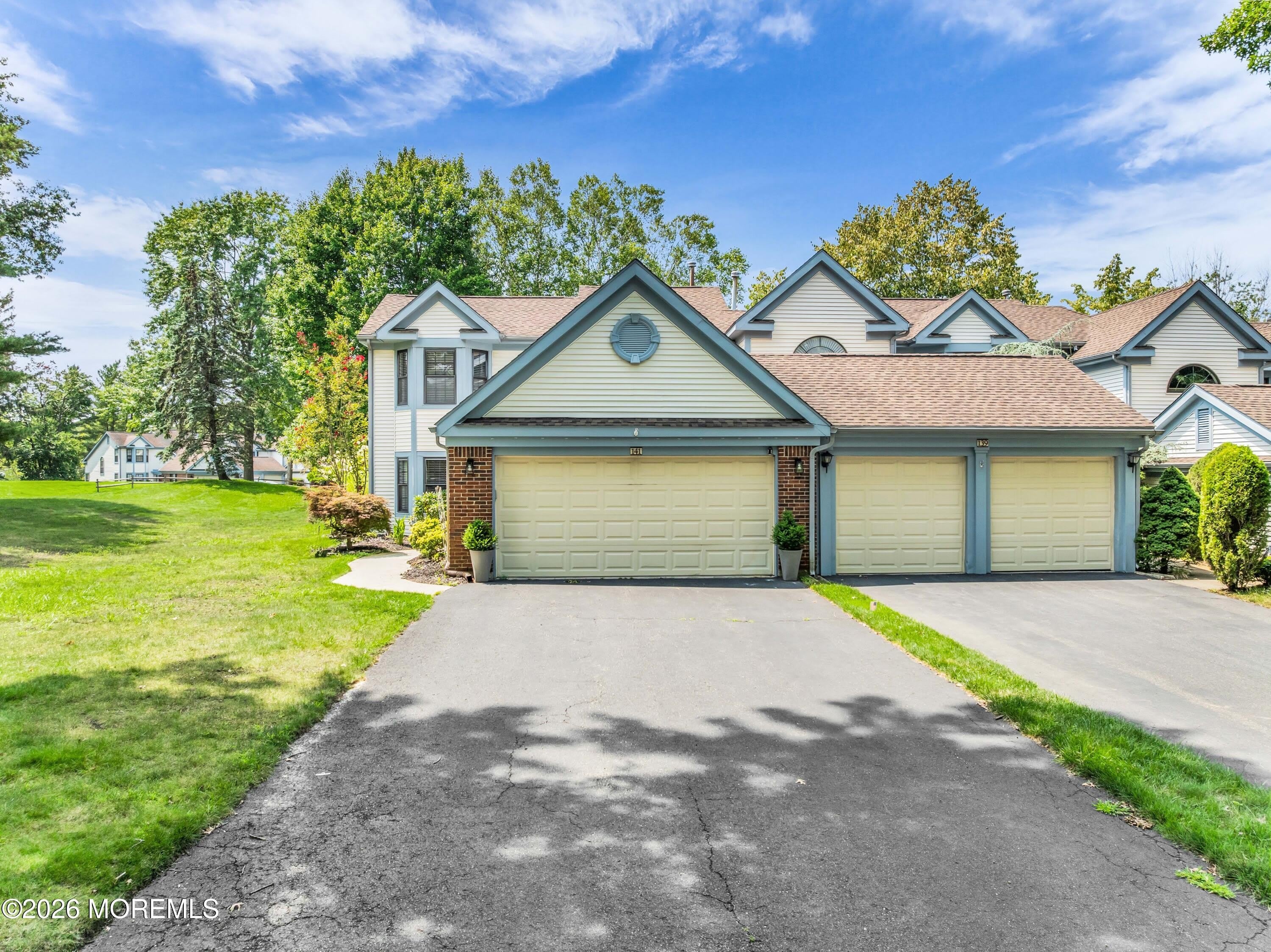 141 Old Orchard Lane – photo 1