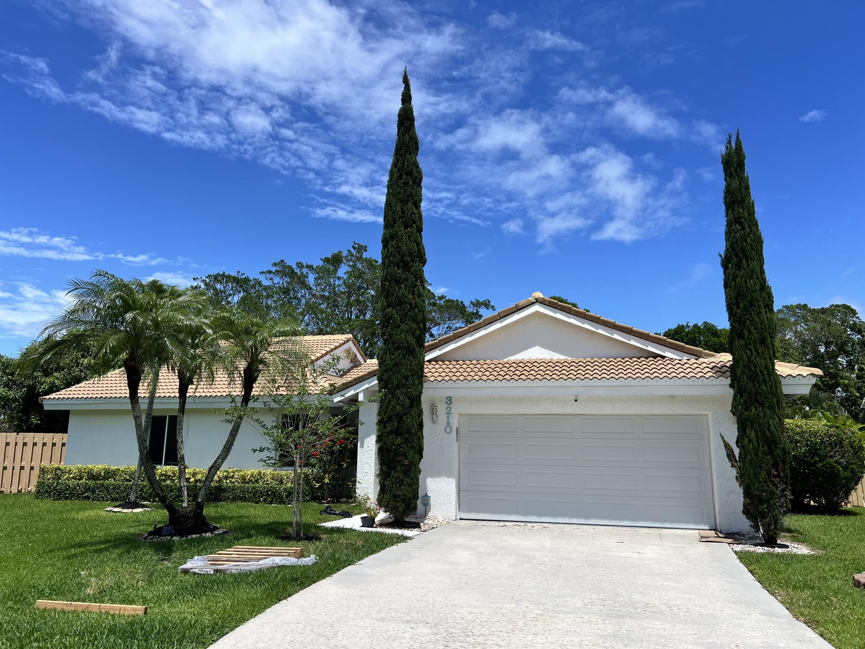 3210 NW 23rd Terrace – photo 1 of 43