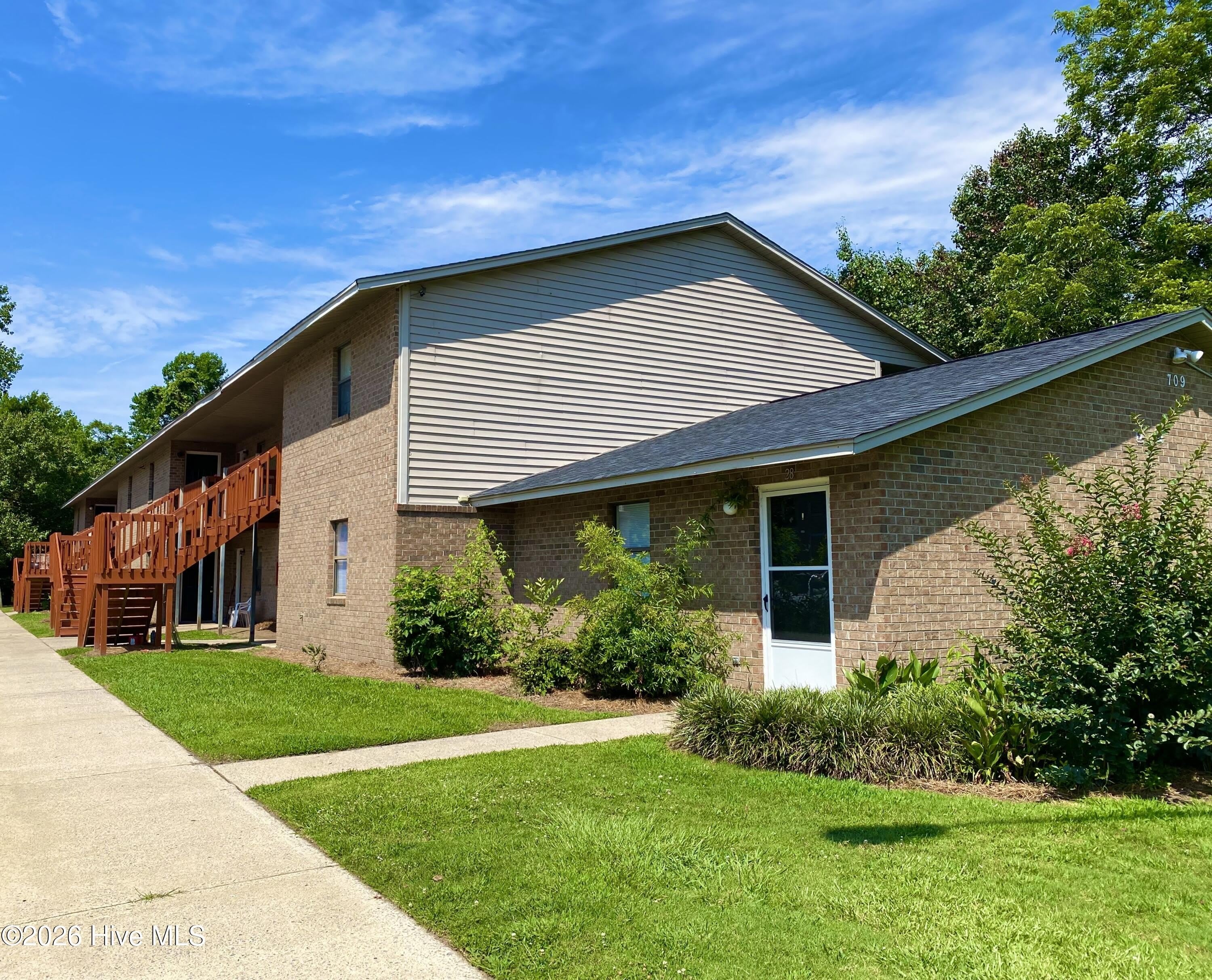 709 Patton Circle – photo 1