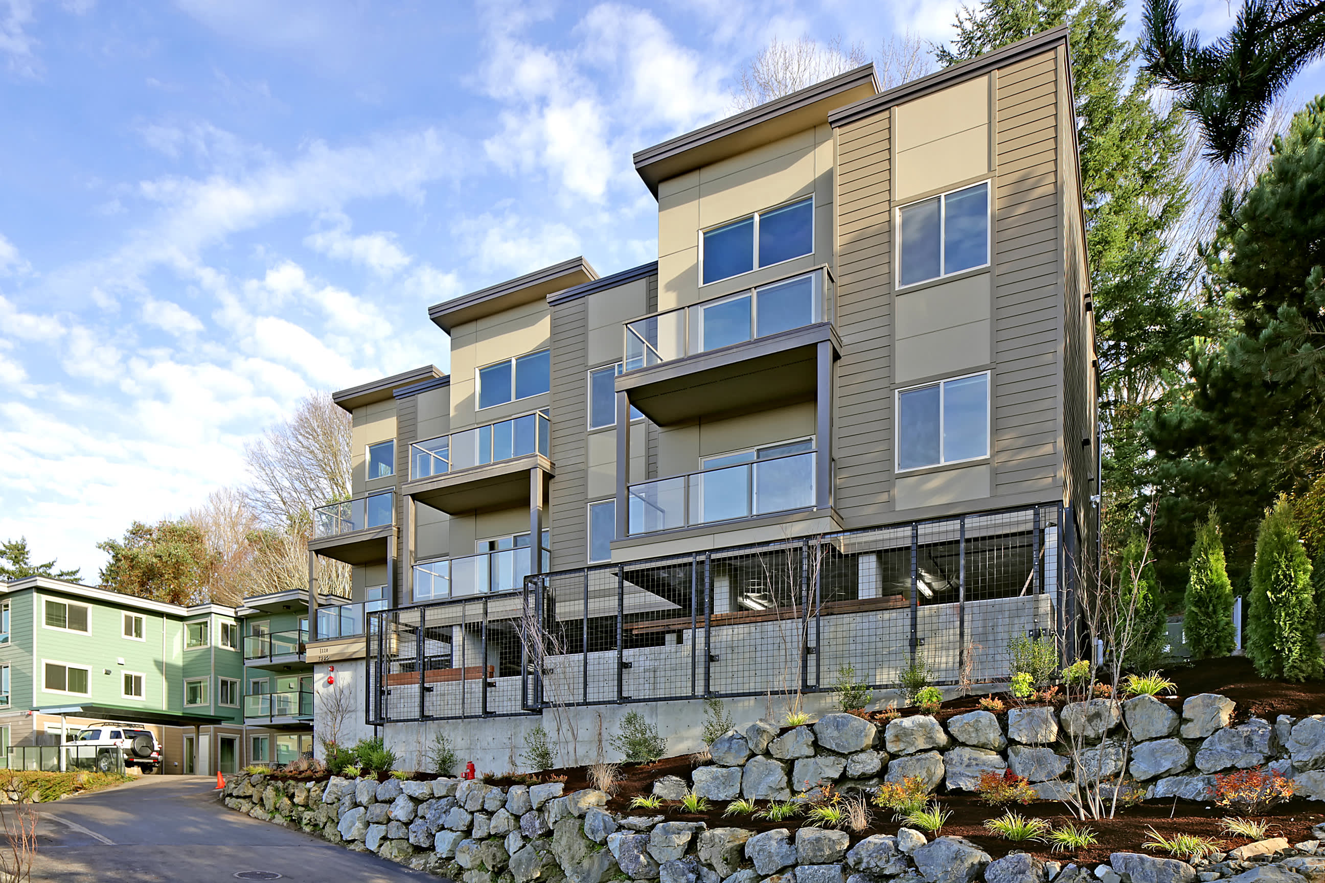 3220 81St Pl Se – photo 1 of 235