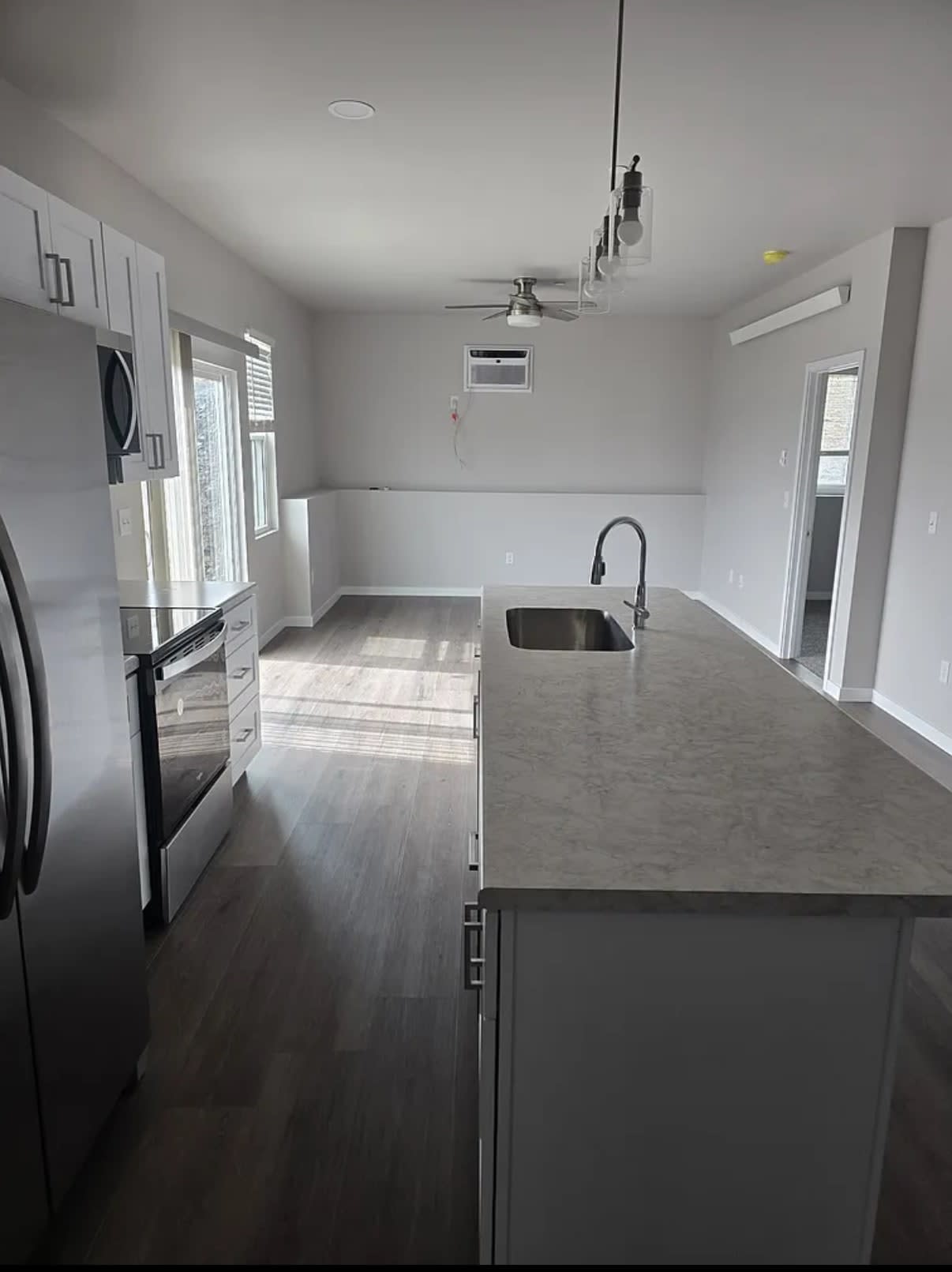 2503 Hennessy Drive – photo 1