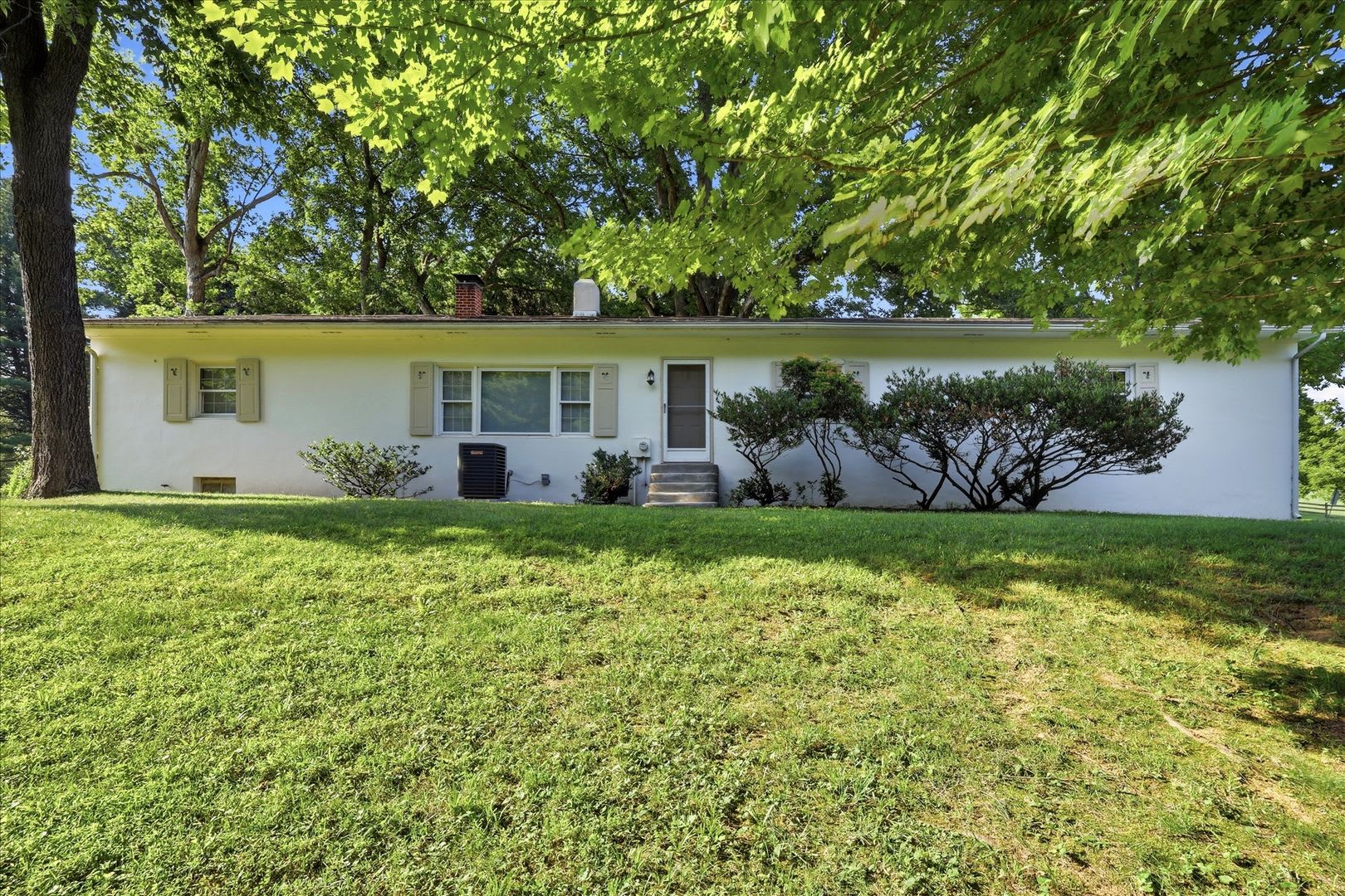 Fully-Renovated 3BR/1BA Single-Family Home in Chadds Ford – photo 1