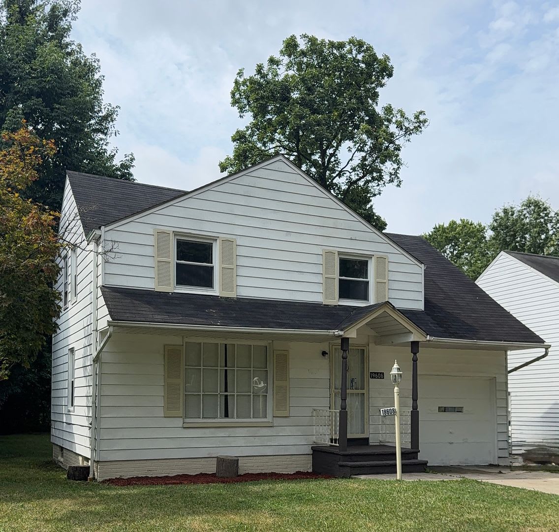 3Bd 1 5 Ba Nicely Updated Home – photo 1 of 33