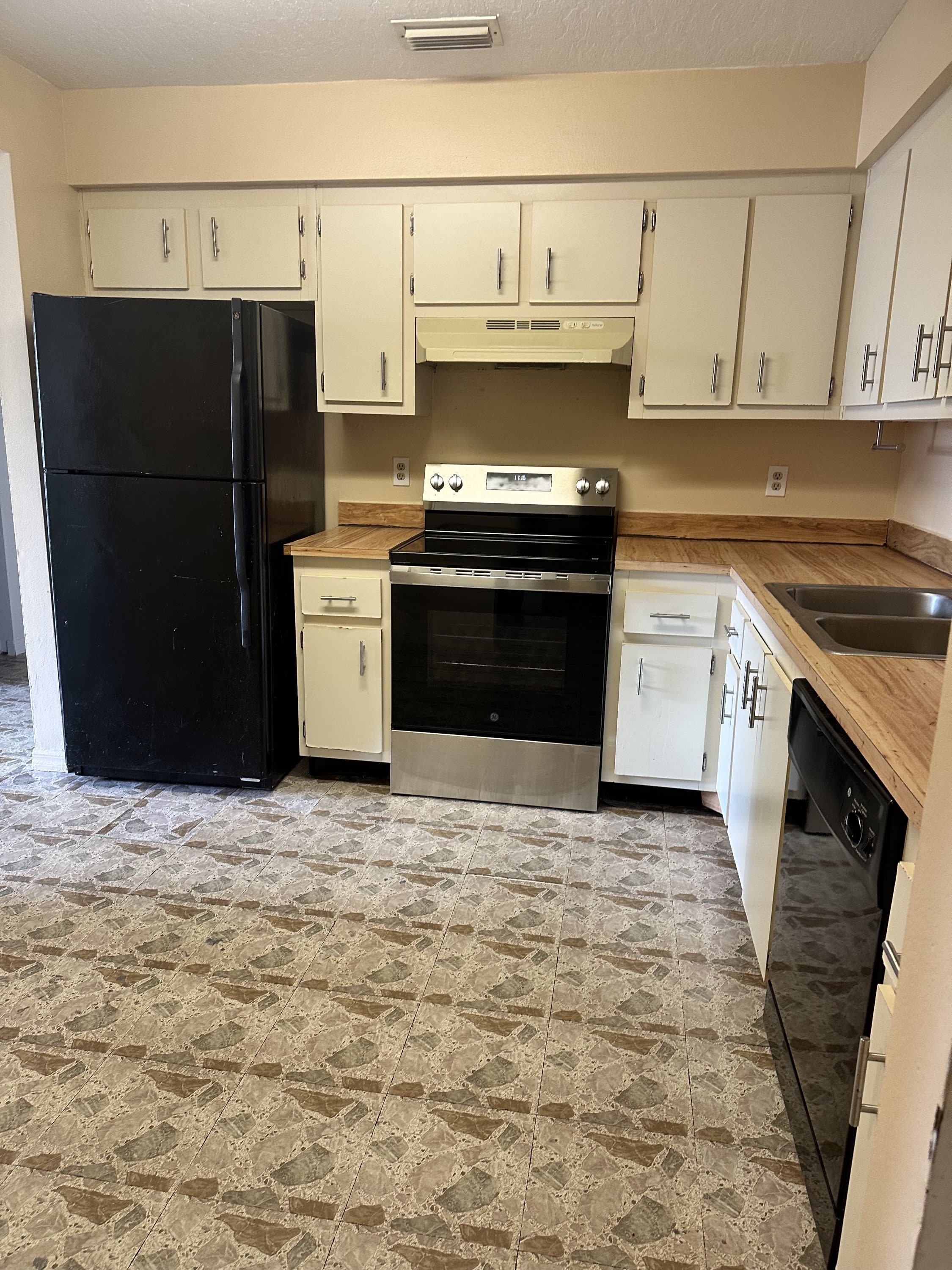 901 Hickory Street – photo 1