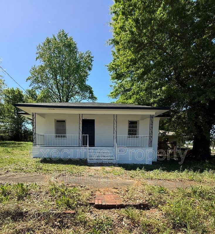 6117 Patton Avenue – photo 1