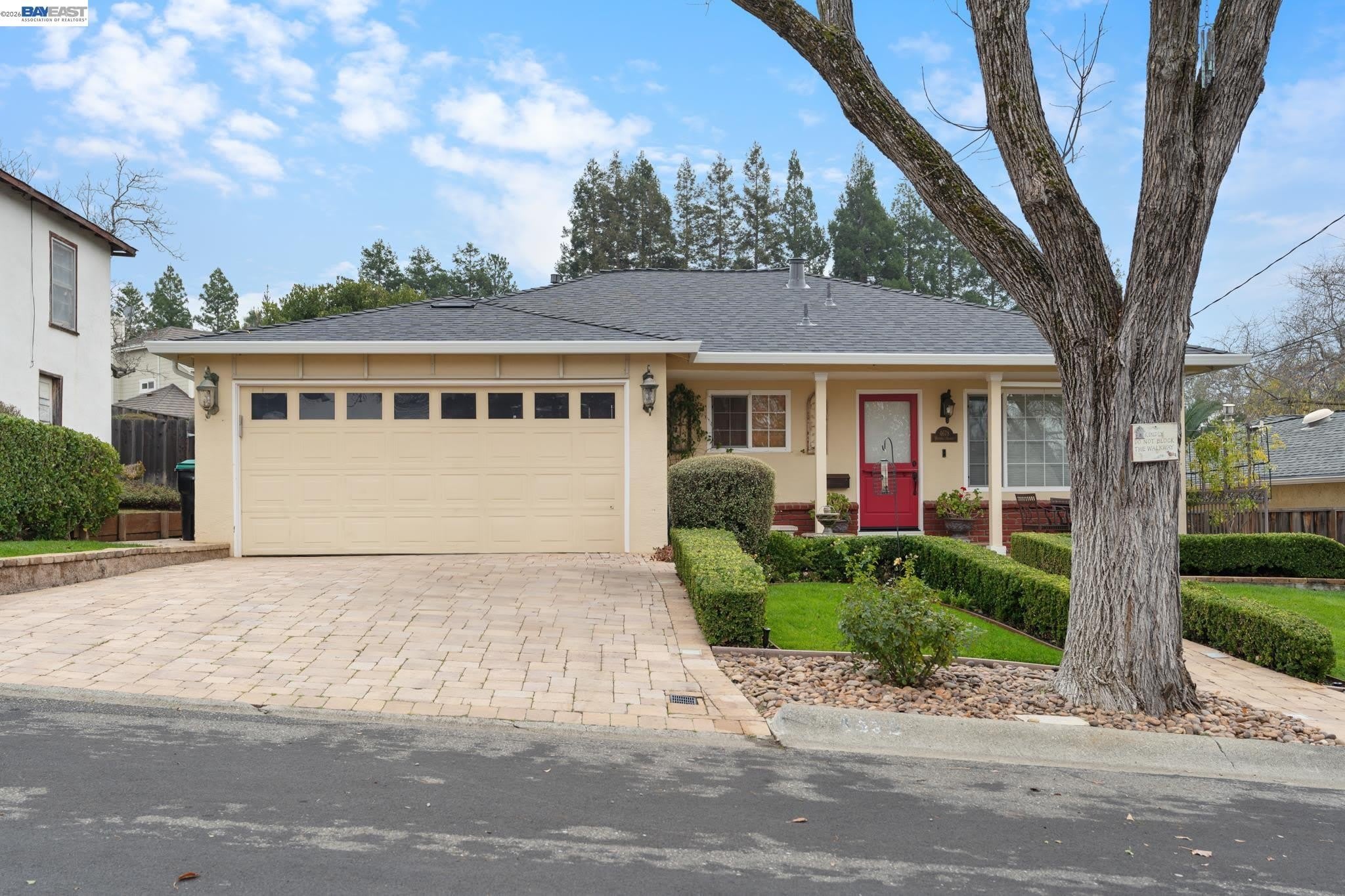 4678 Whiting St – photo 1 of 22