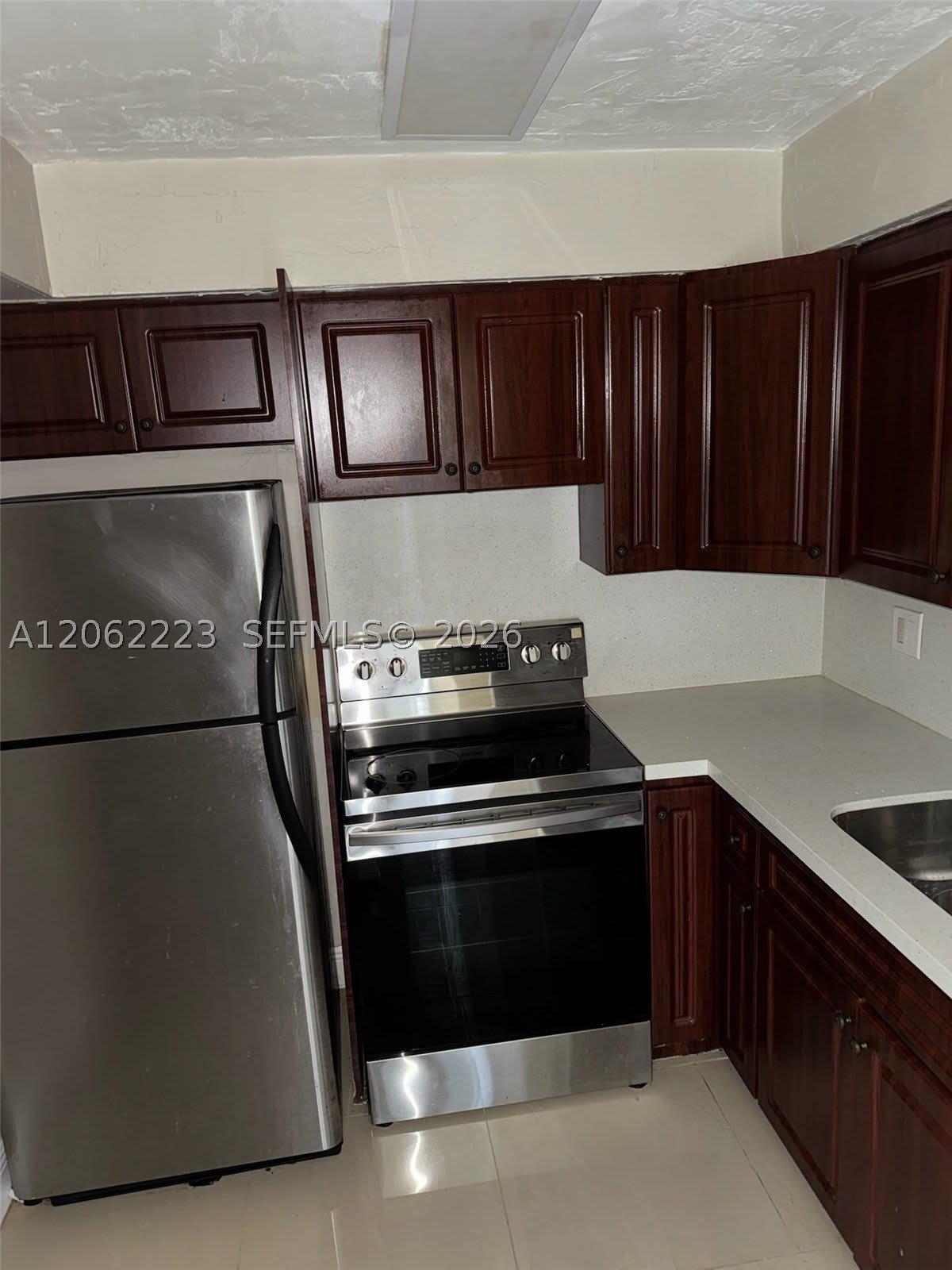 14052 NE 2nd Ct – photo 1