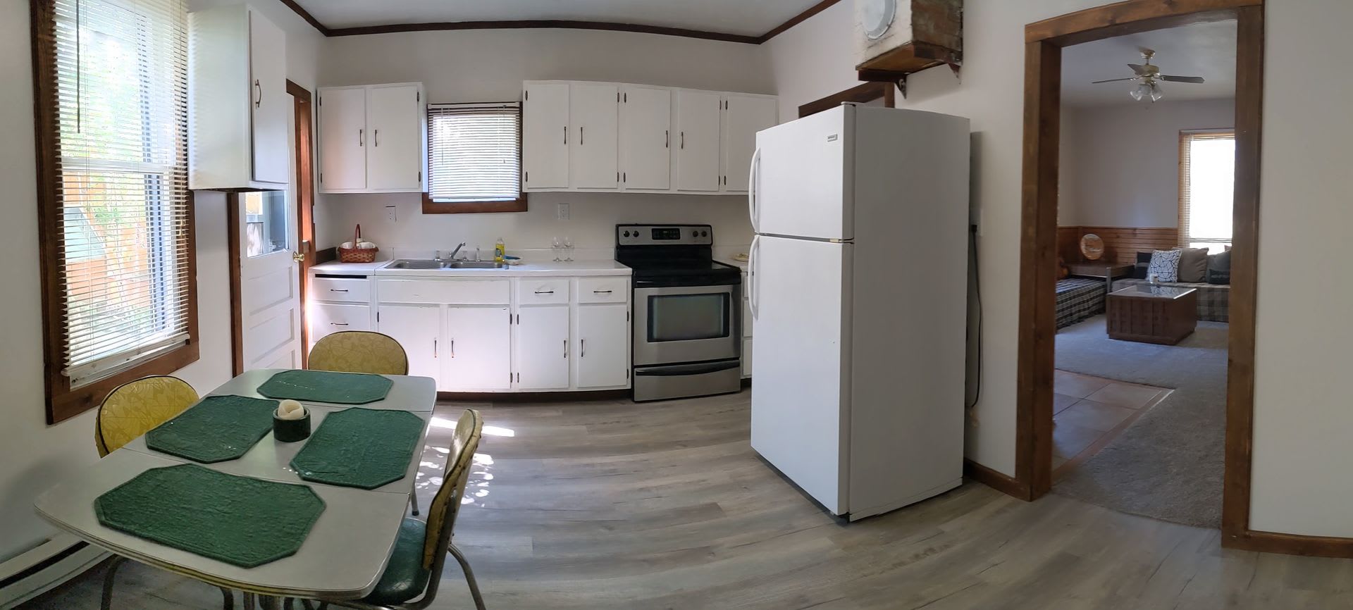 Adorable One Bedroom Single Family Home in Oak Creek, CO – photo 1 of 6