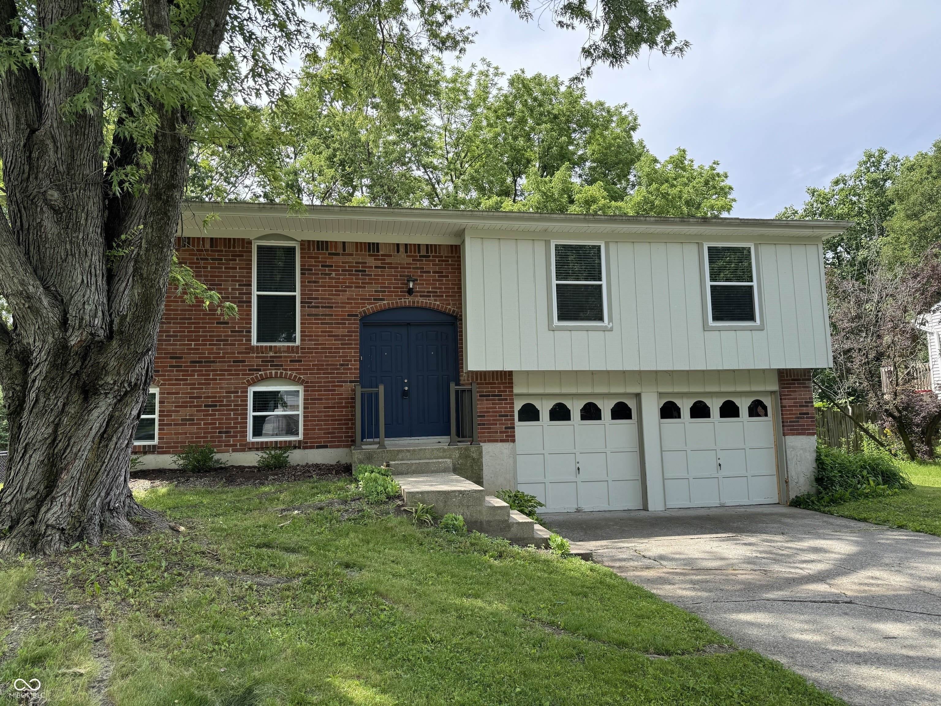 7717 Cambridge Drive – photo 1