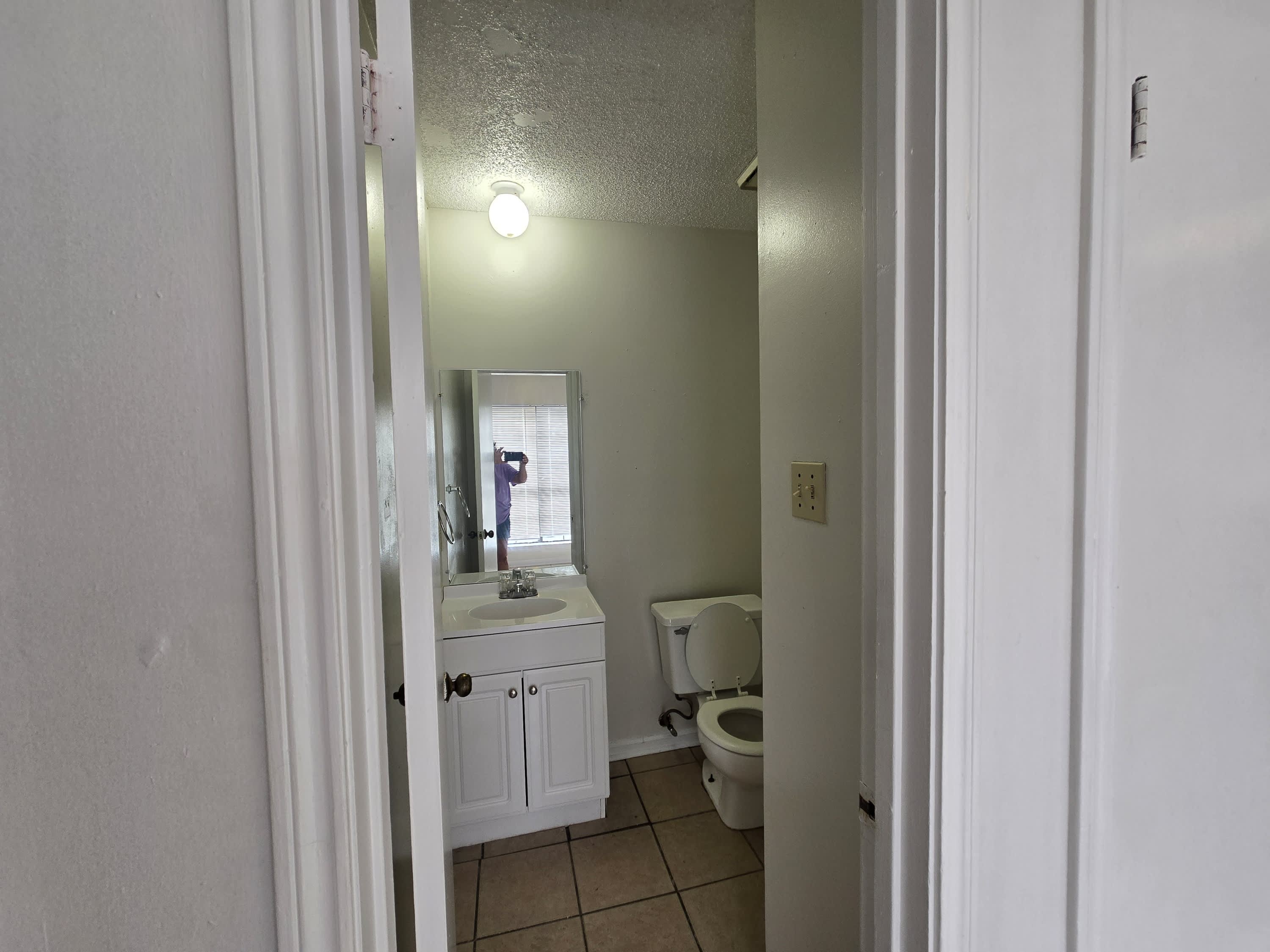 118 D Oakridge – photo 1 of 28