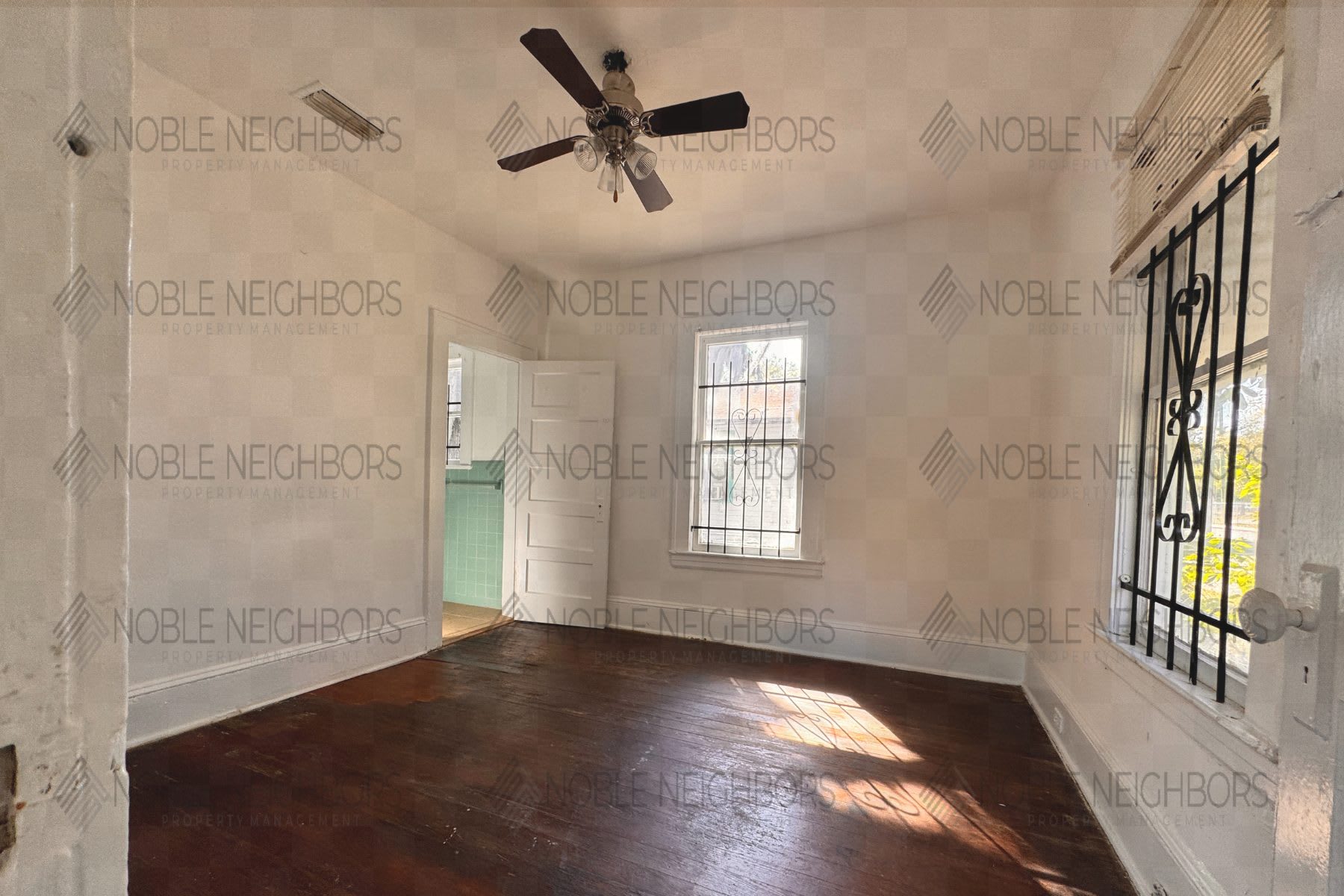 3728 Silver Street – photo 1