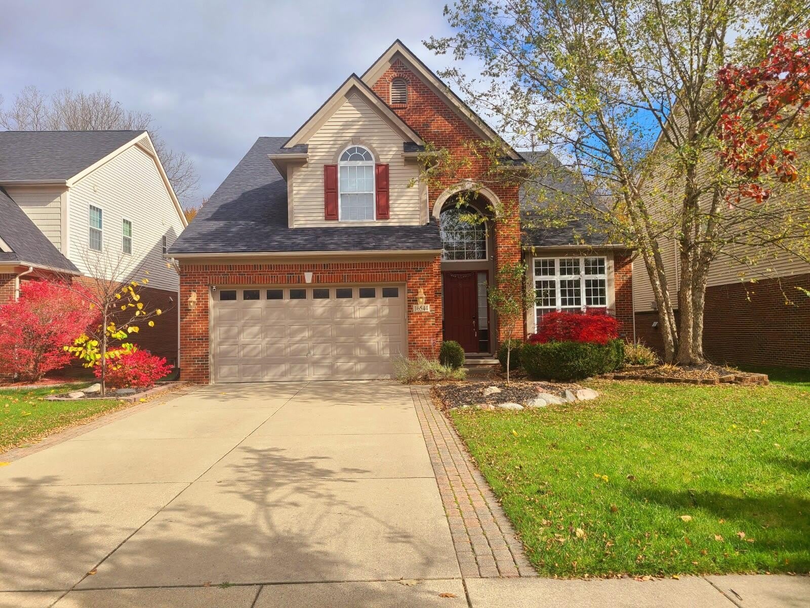 16544 Mulberry Way – photo 1