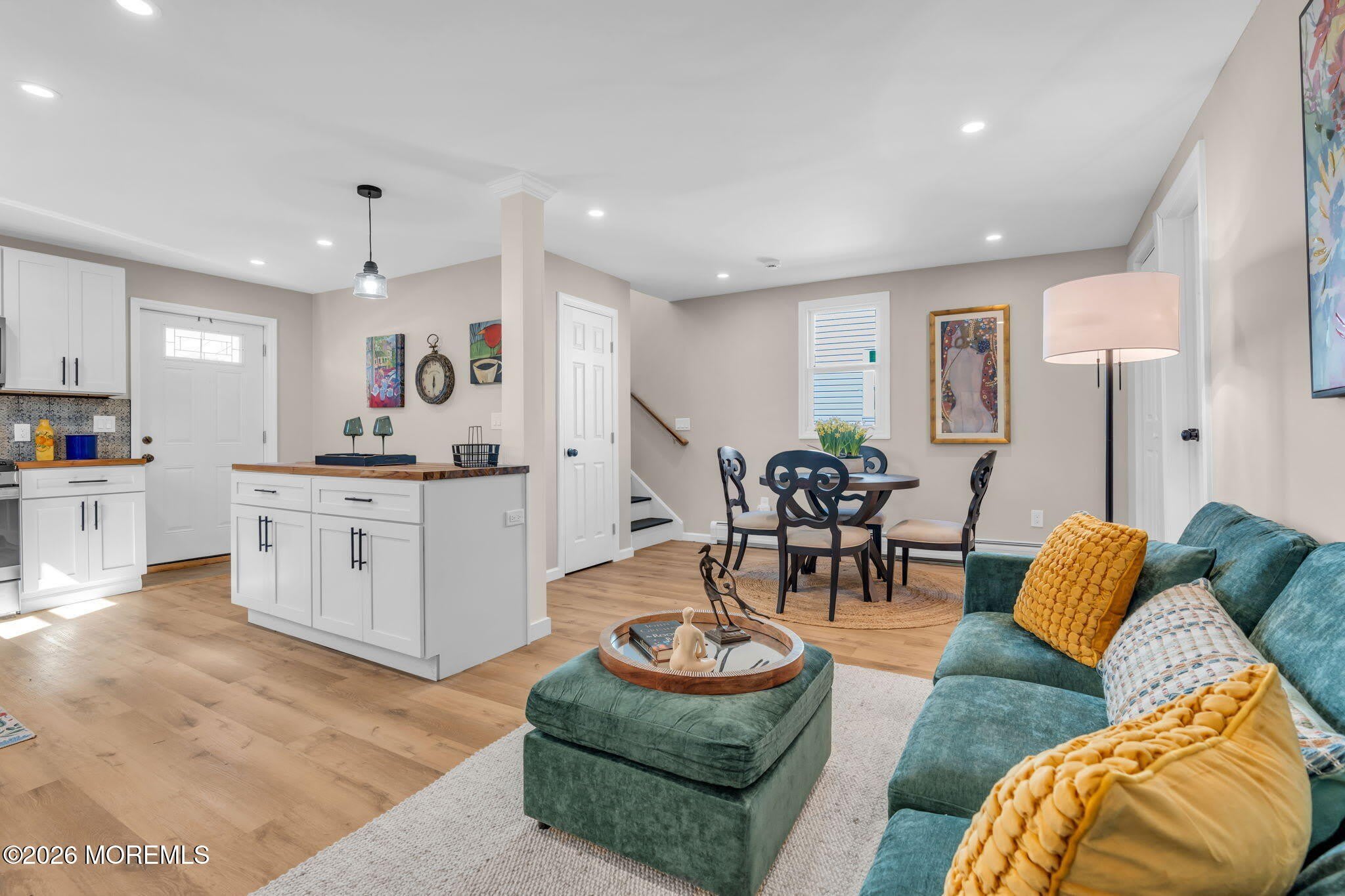 282 Carr Avenue – photo 1 of 22