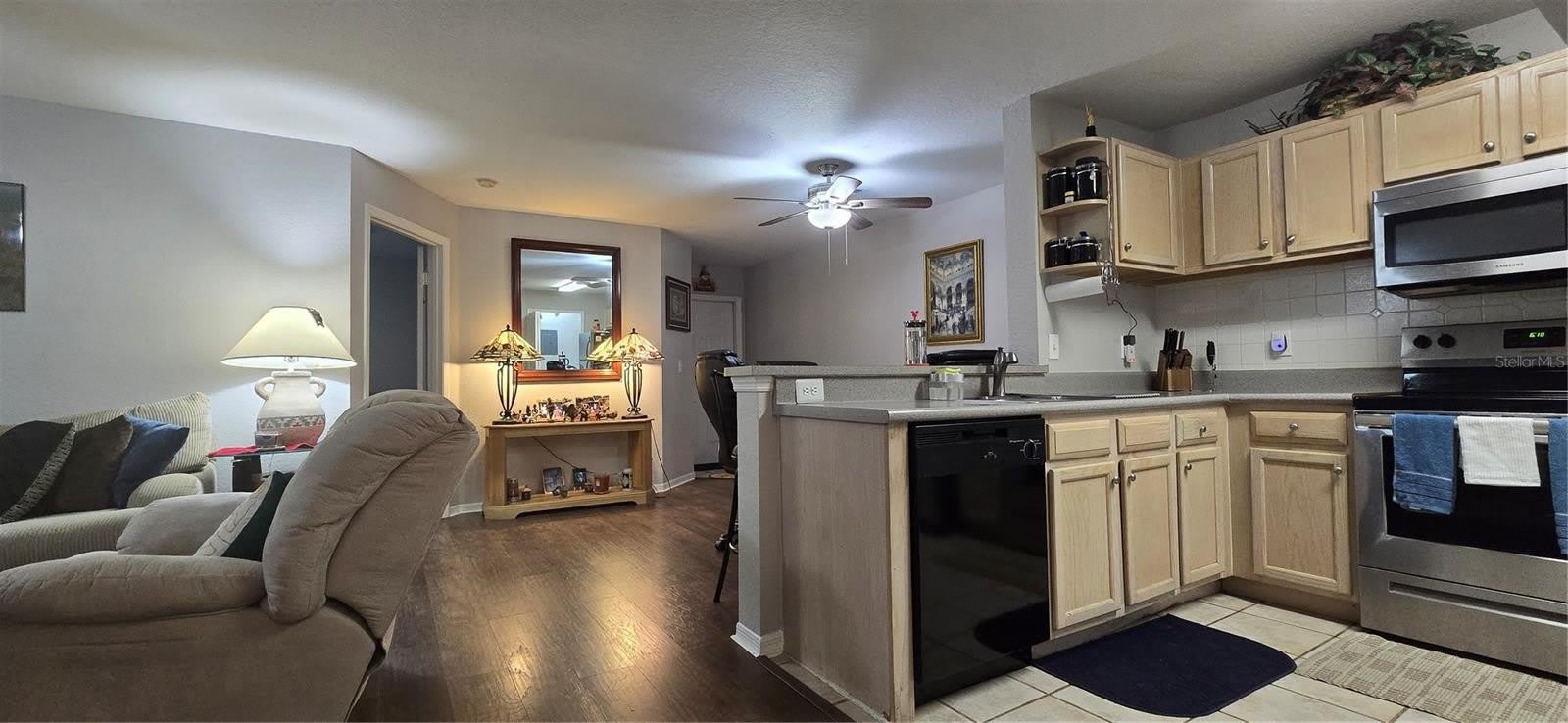 7606 PISSARRO Drive – photo 1