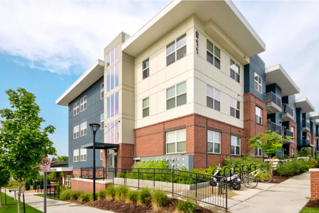 B-Line Heights – photo 1