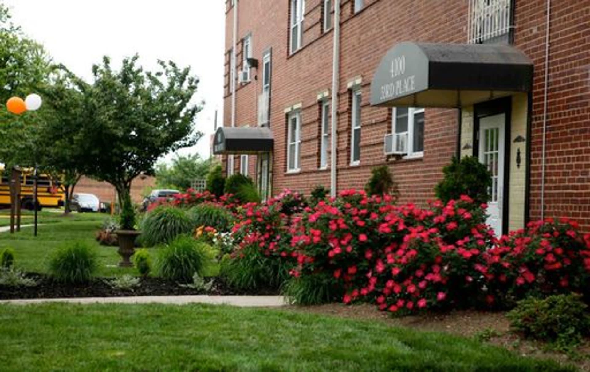 Hillcrest Village Apartments – photo 1 of 18