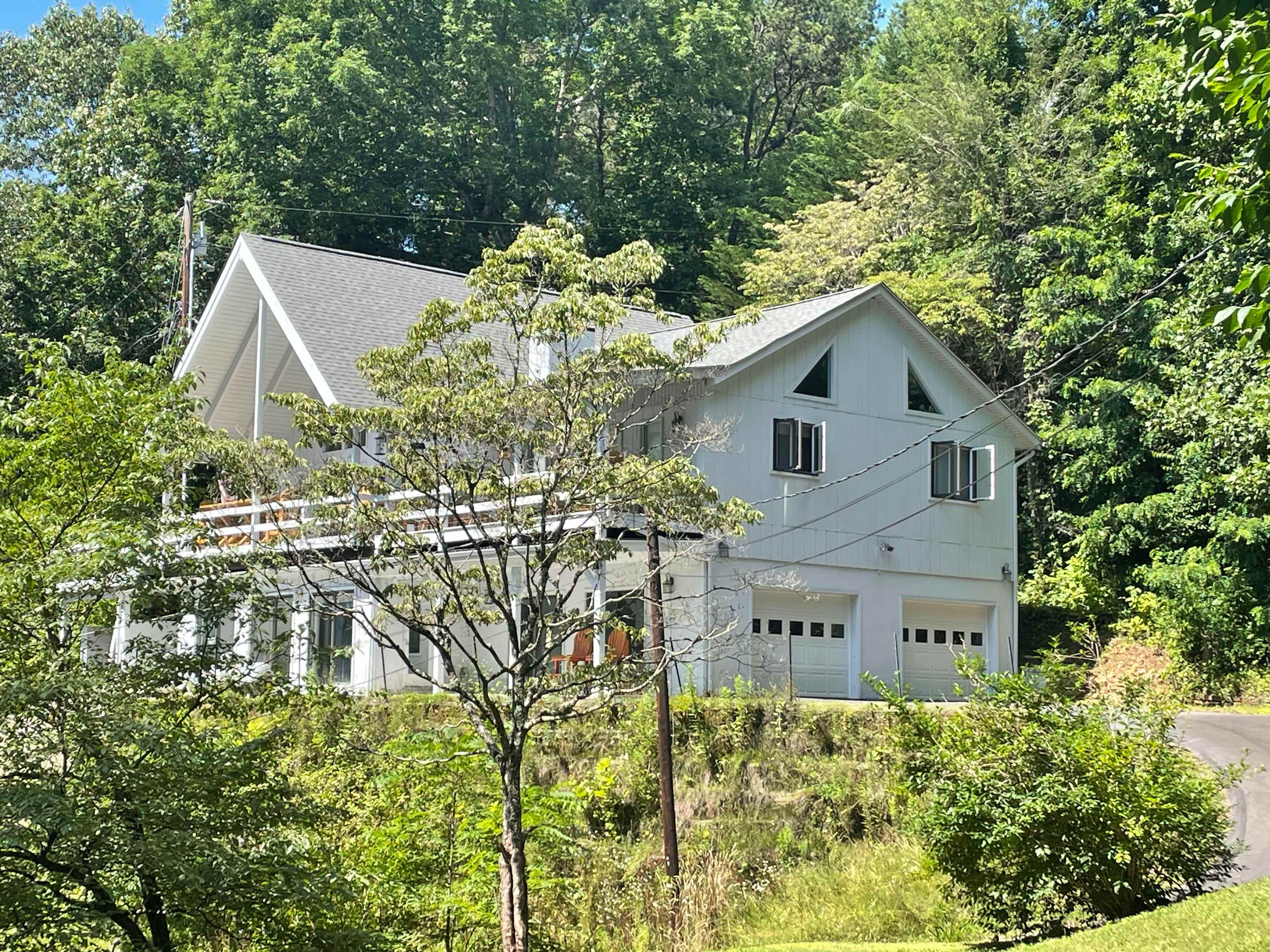 158 Blackberry Ln – photo 1 of 18