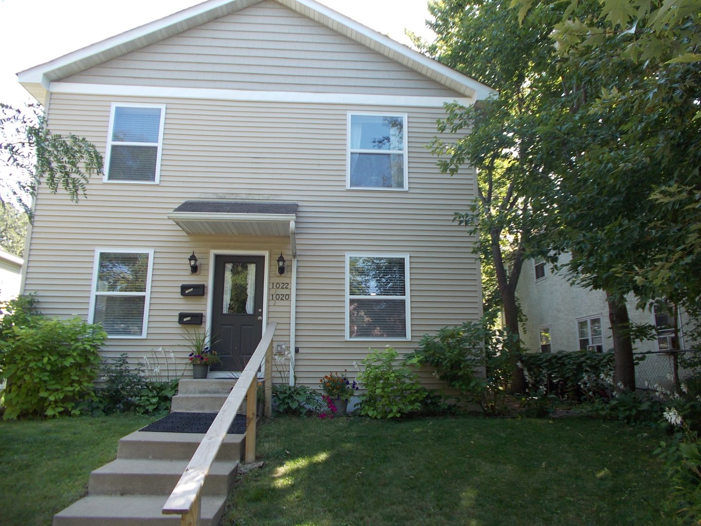 Spacious 3 Bed 1 Bath House – photo 1