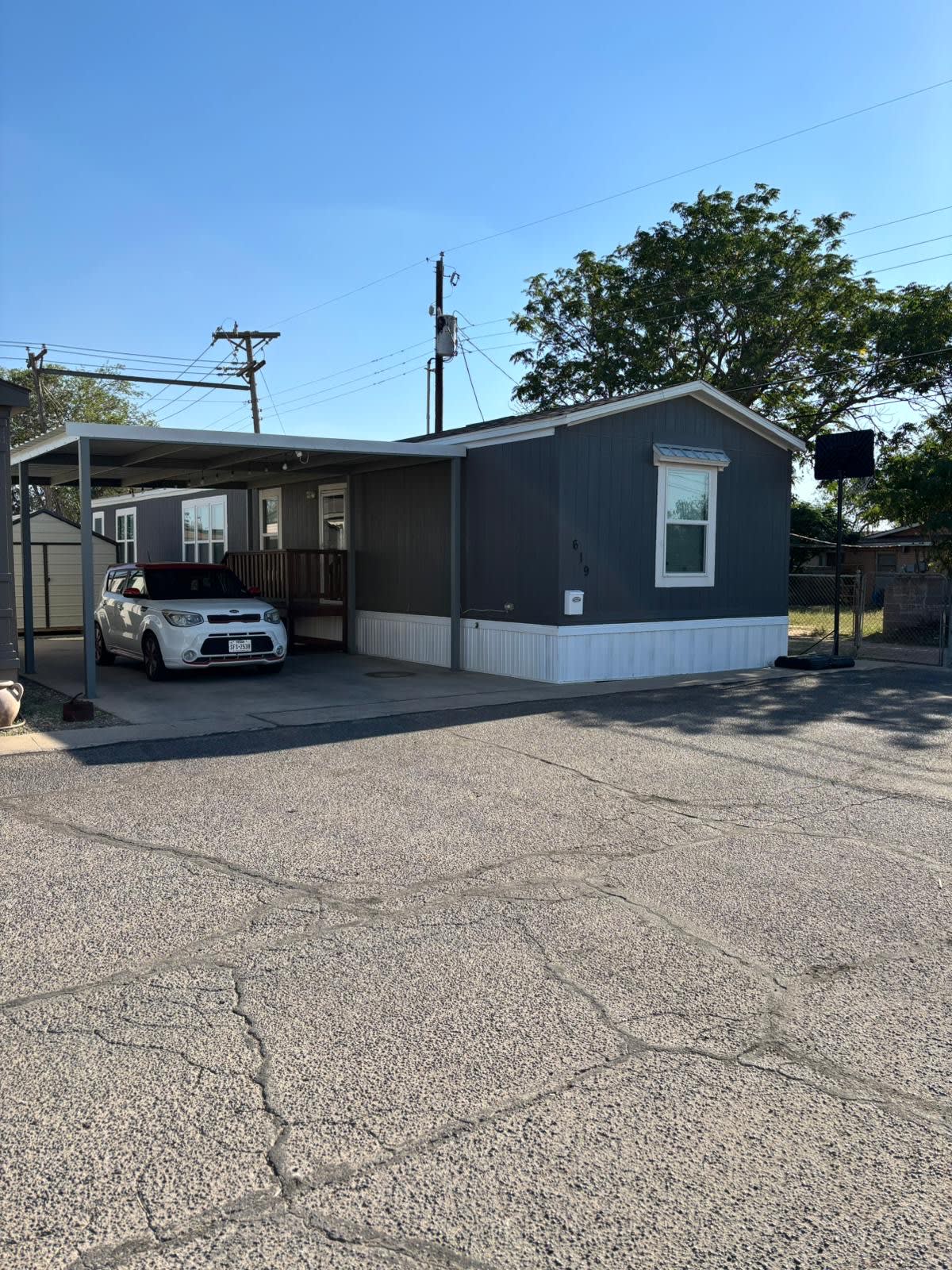 3509 N Golder Ave – photo 1