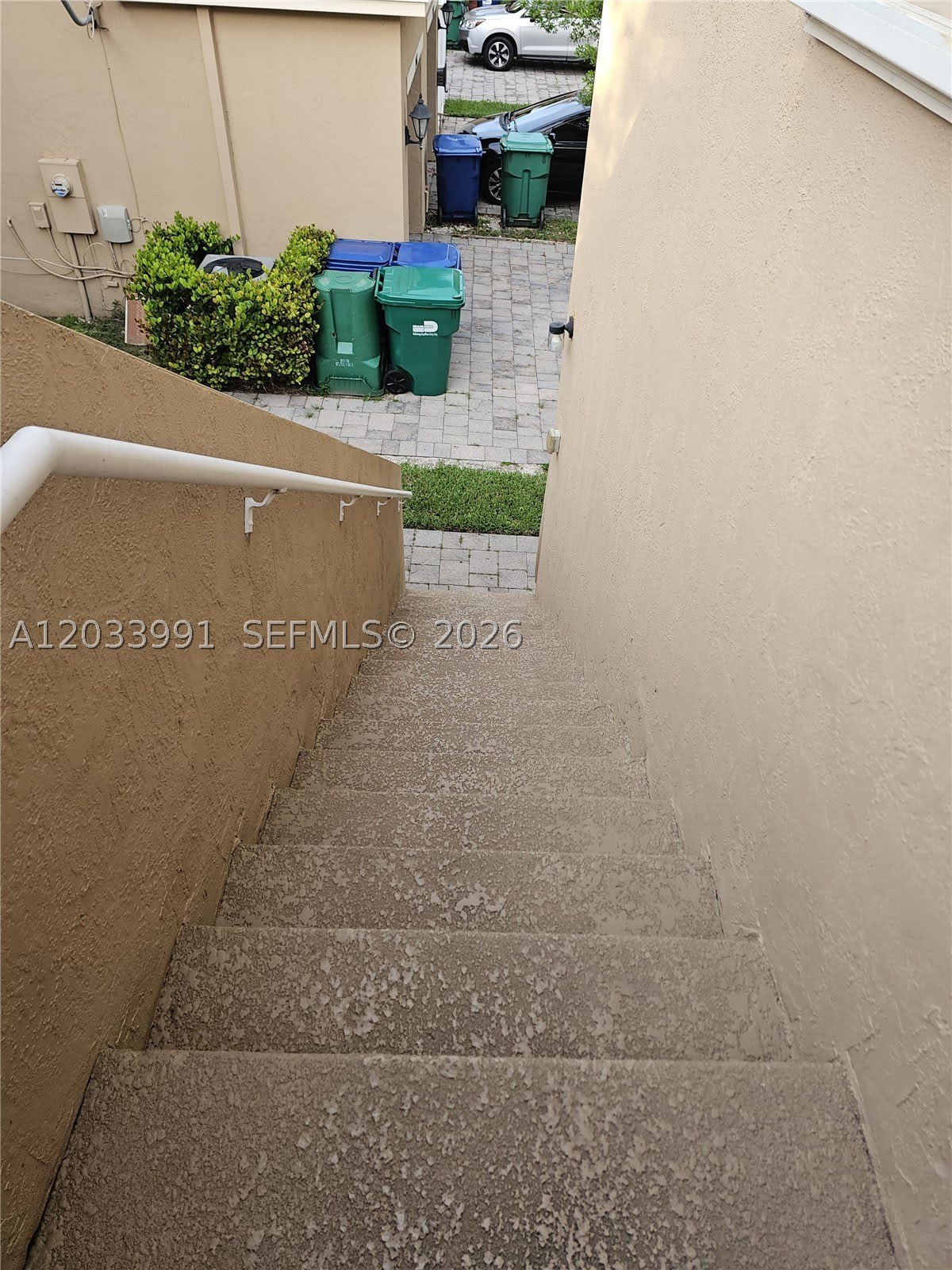17066 SW 95th Ter – photo 1