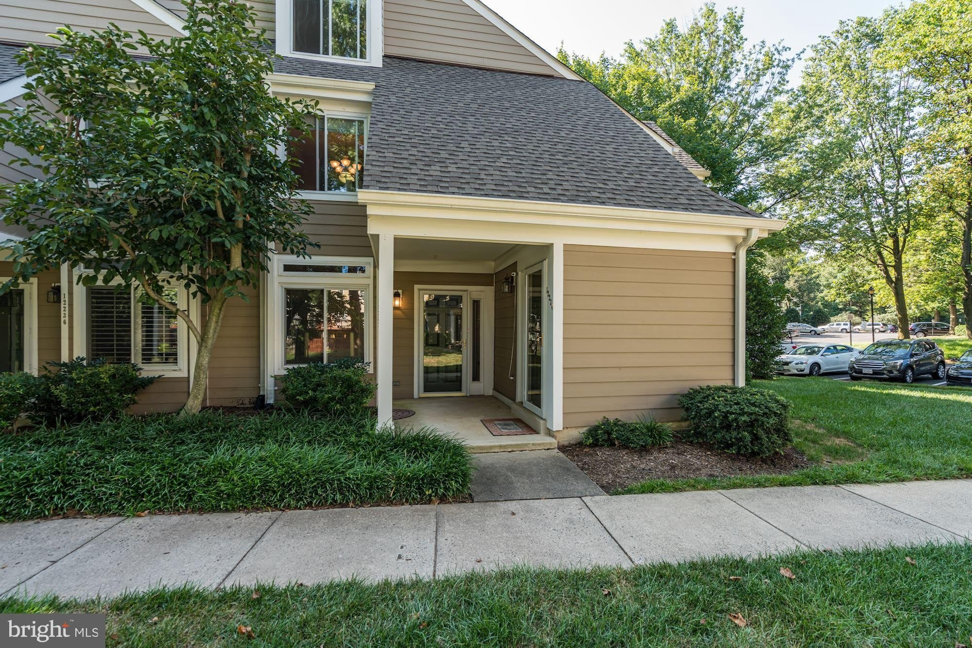 12232 FORT BUFFALO Circle – photo 1 of 41