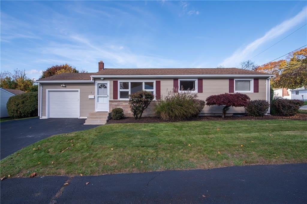 25 Stony Brook Drive – photo 1