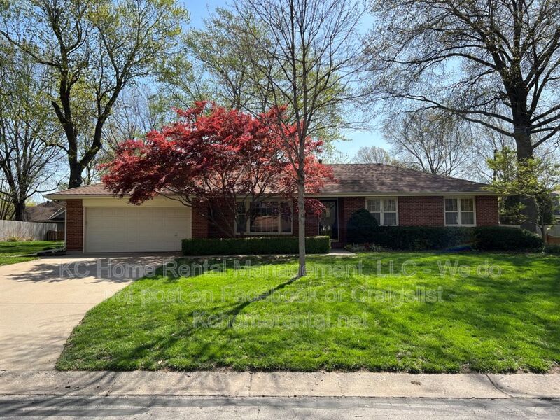 5423 Ballentine Ave – photo 1