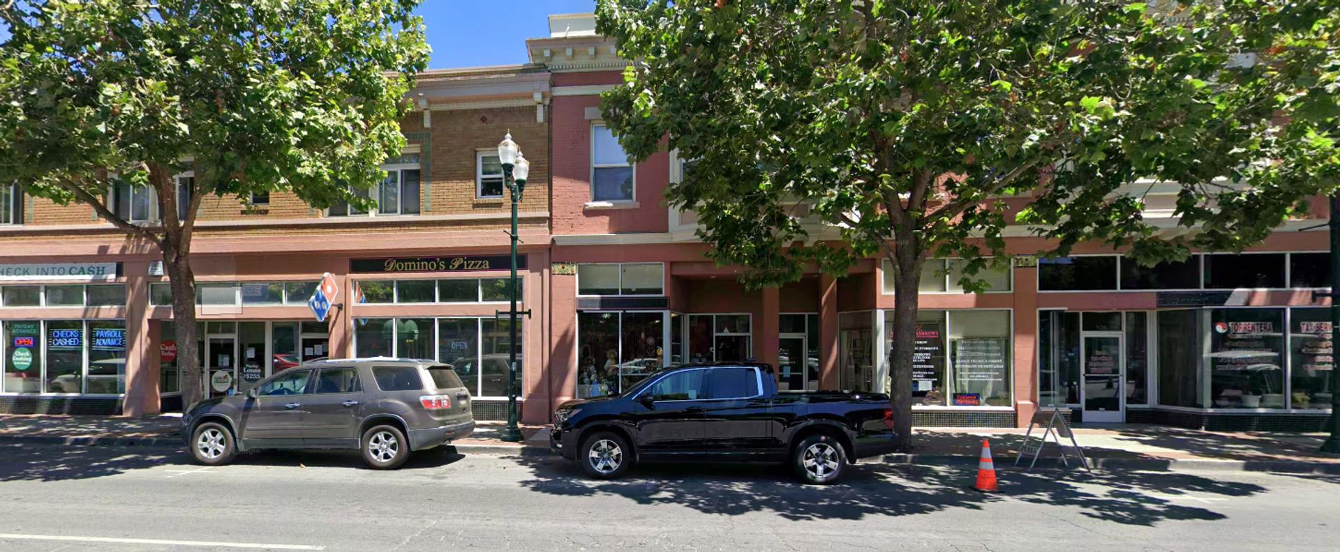 Jefsen Apartments – photo 1 of 2