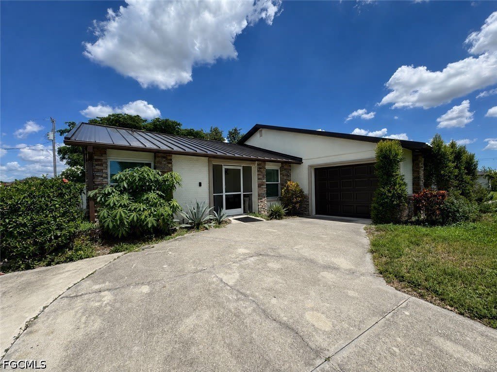2225 SW 3rd Place – photo 1