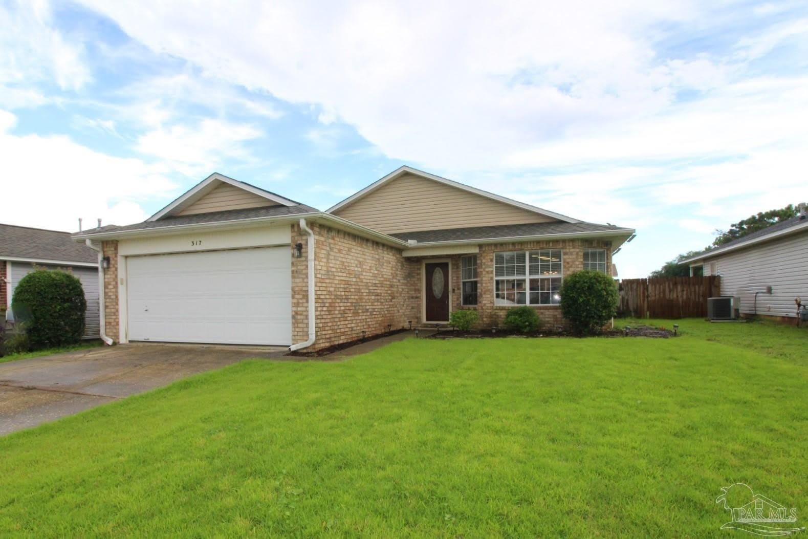 317 Mizzen Ln – photo 1