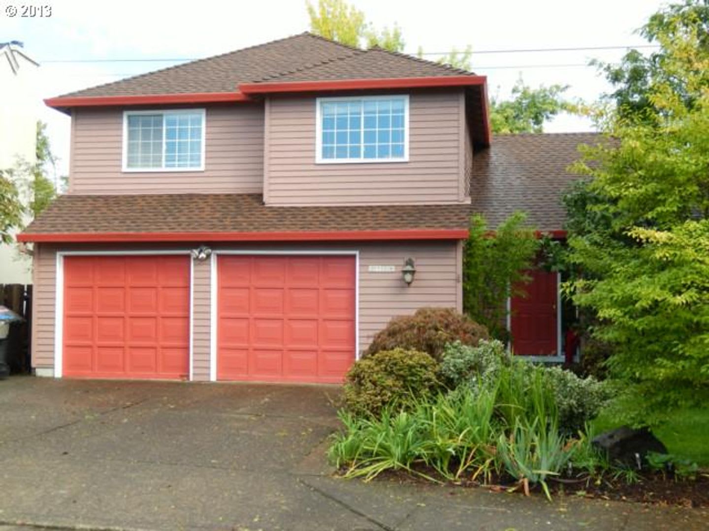 Bethany Single Family Home – photo 1 of 13