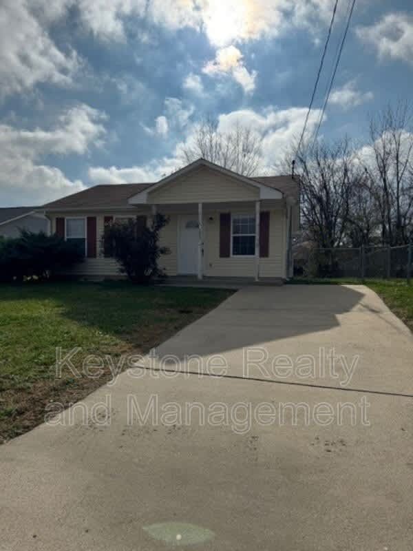 1127 Keith Avenue – photo 1