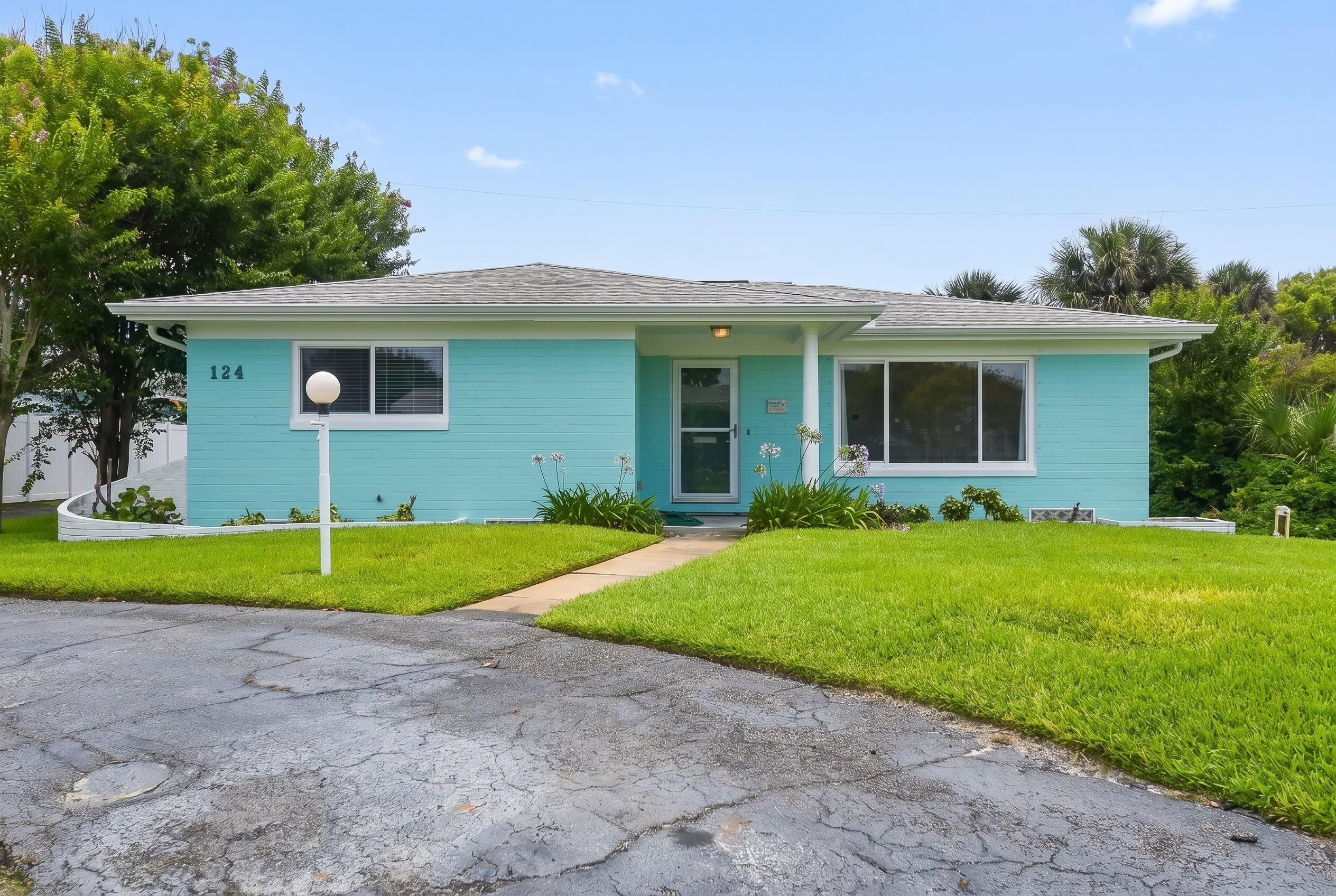 124 Atwood Lane – photo 1 of 103