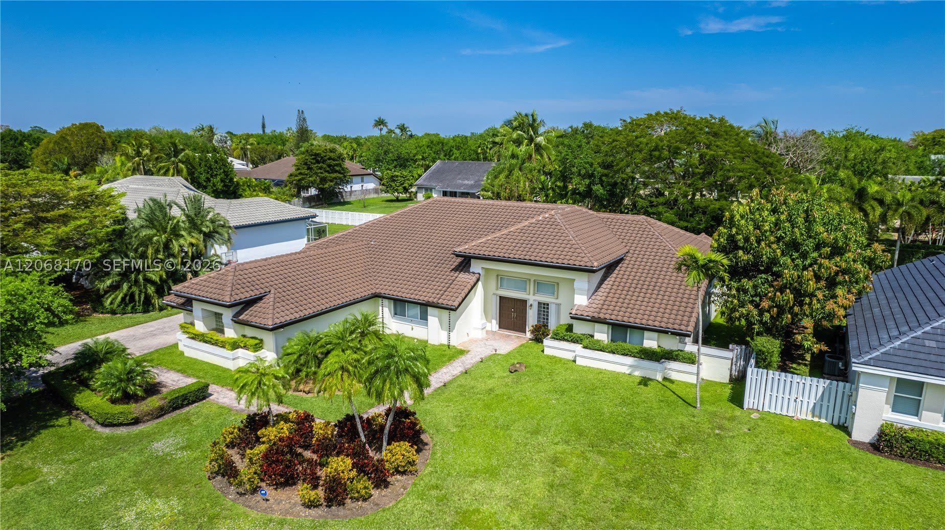 9717 SW 111th Ter – photo 1
