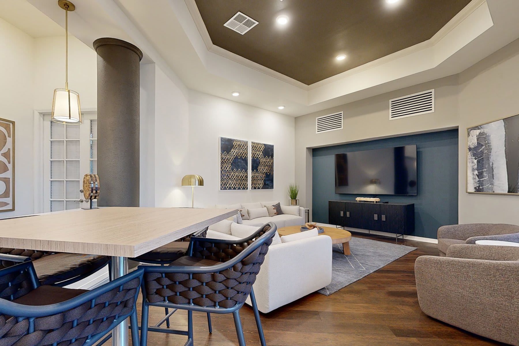 Cascade Summit Apartment Homes – photo 1 of 22