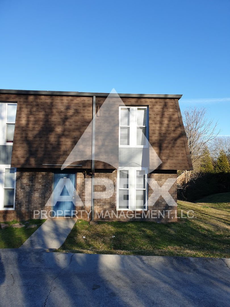 424 Cross Creek – photo 1