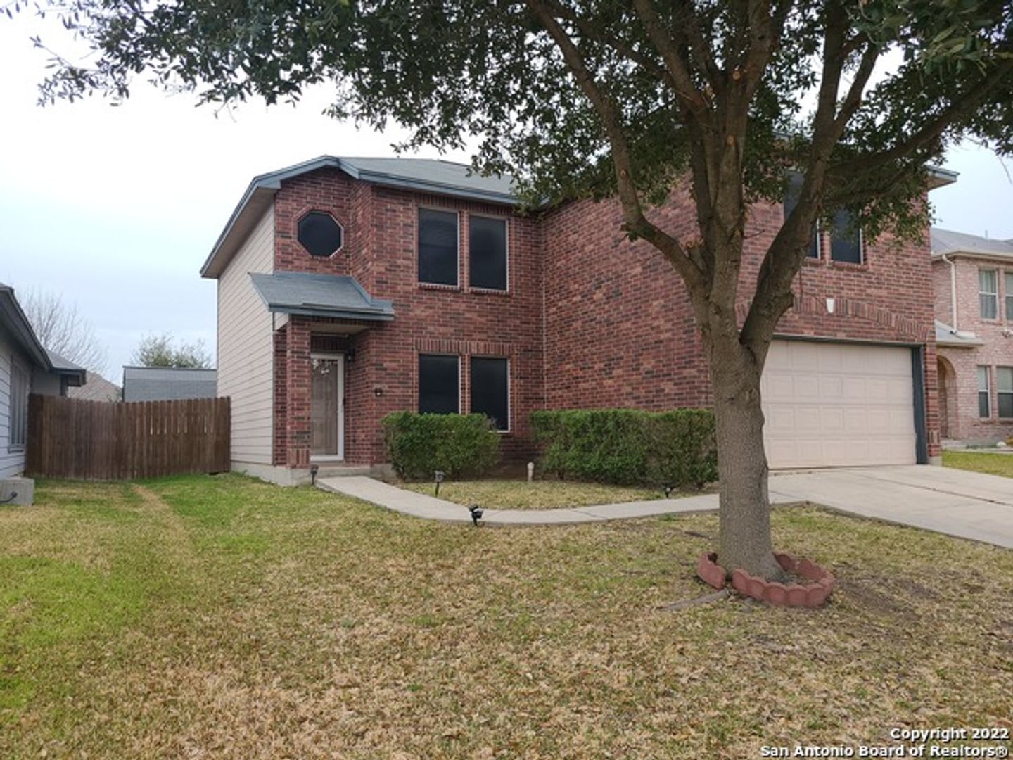 3 Bedroom with Game Room! – photo 1